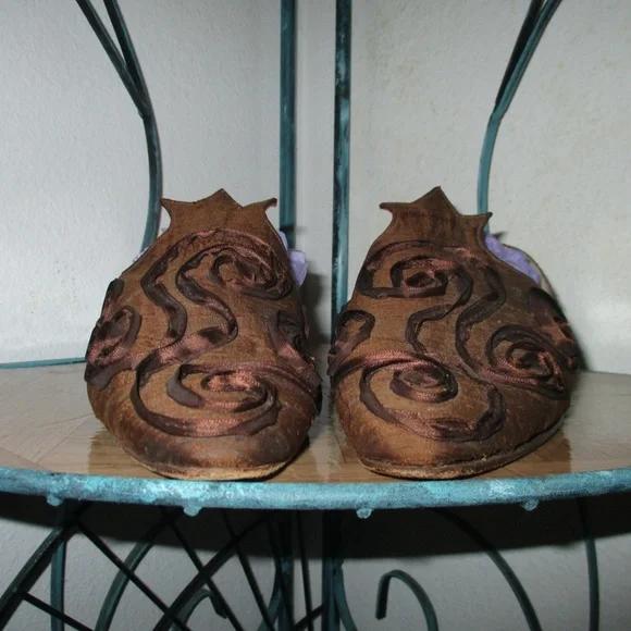 Emma Hope's Shoes - Picture 6 of 8